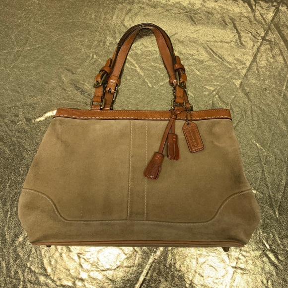 Coach Handbags - M14 COACH HAND BAG
